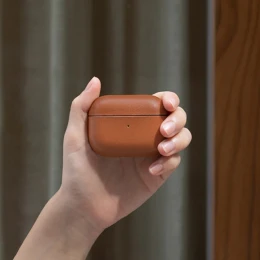 Чохол Leather Case AirPods 4