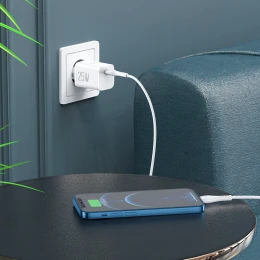 МЗП 1Port Hoco N19 USB-C PD 25W Type-C to Lightning