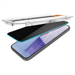 Захисне скло Spigen Privacy Glastr EZ FIT with applicator for iPhone 16 Pro | iPhone 17 (в упаковці)